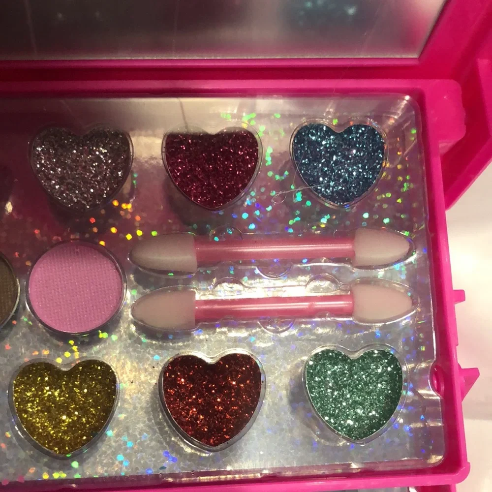 Betsey Johnson‎ Kids Pink Dream Big Total Makeup Beauty Clutch case